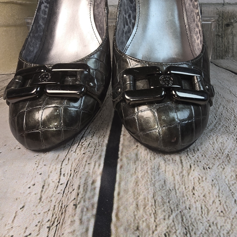 ANNE KLEIN FIELDING PEWTER CROCODILE EMBOSSED BLOCK HEEL PUMP WOMENS 7 - Picture 4 of 9